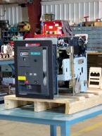 GE WavePro circuit breaker